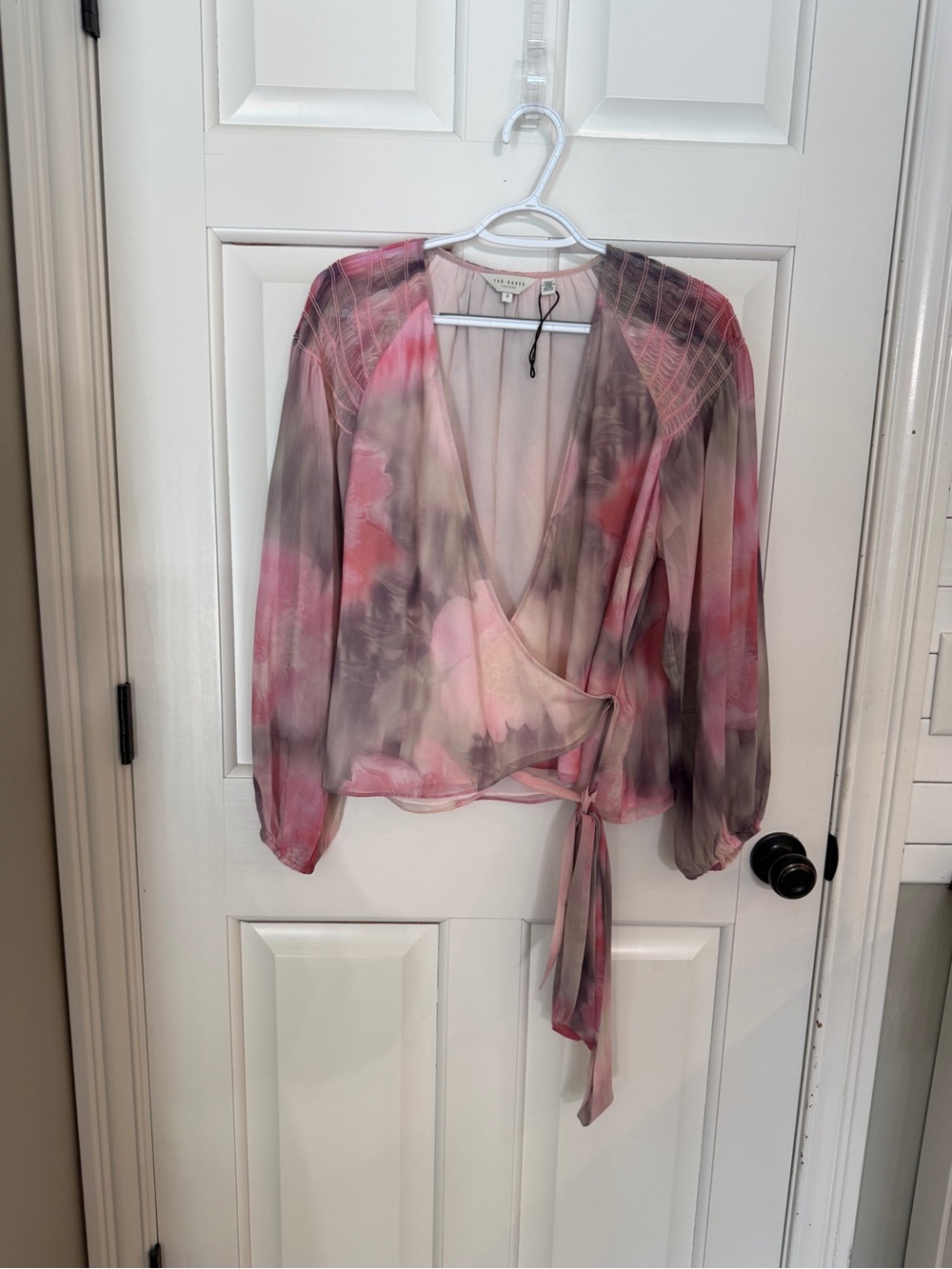 Ted Baker Emiliah Pink Floral Wrap Blouse Long Sleeve Tie Front Top 25713 - Picture 3 of 11